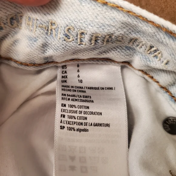 UniqueAmerican Eagle vintage high rise jean short - Picture 3 of 13